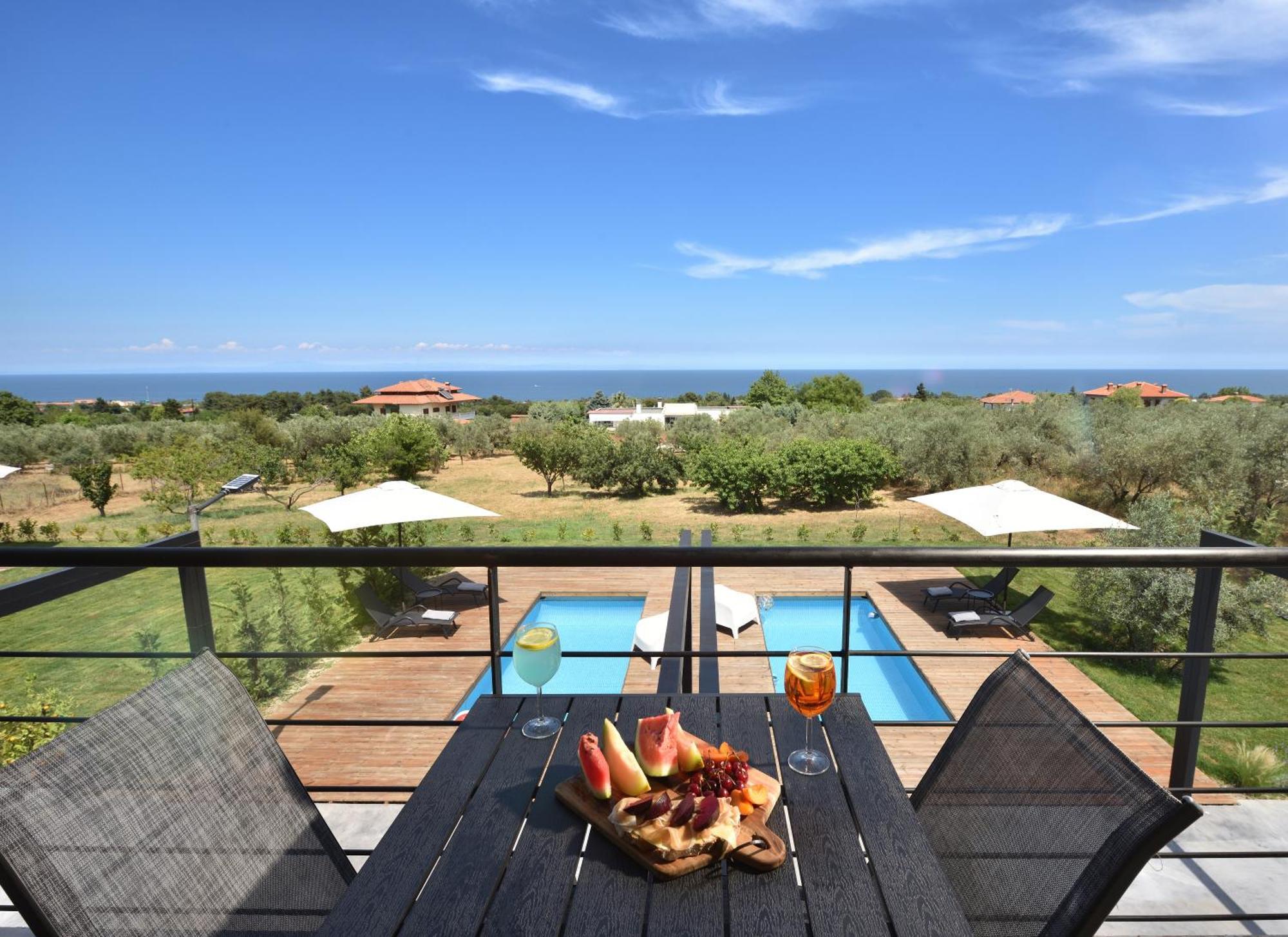 Olive All-Seasons Suites, Panel Hospitality Homes & Villas Литохоро Экстерьер фото