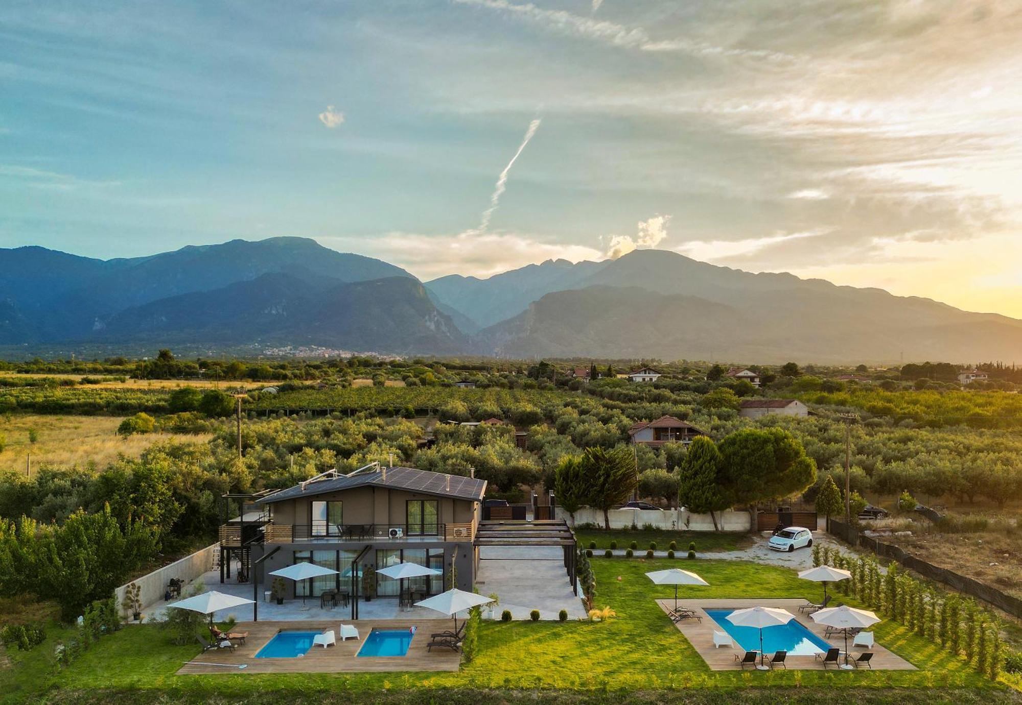 Olive All-Seasons Suites, Panel Hospitality Homes & Villas Литохоро Экстерьер фото