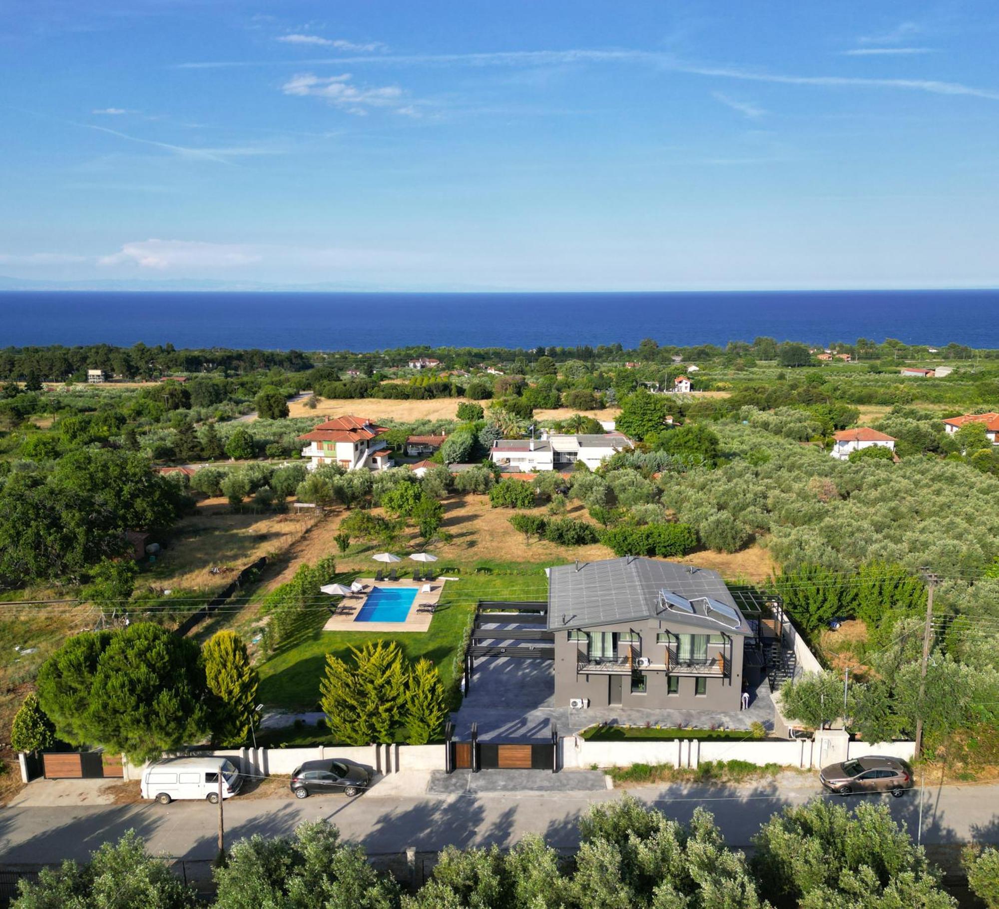 Olive All-Seasons Suites, Panel Hospitality Homes & Villas Литохоро Экстерьер фото